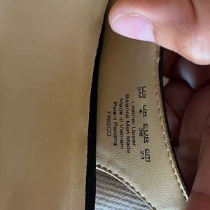 Naturalizar Frisco Slingbacks Black